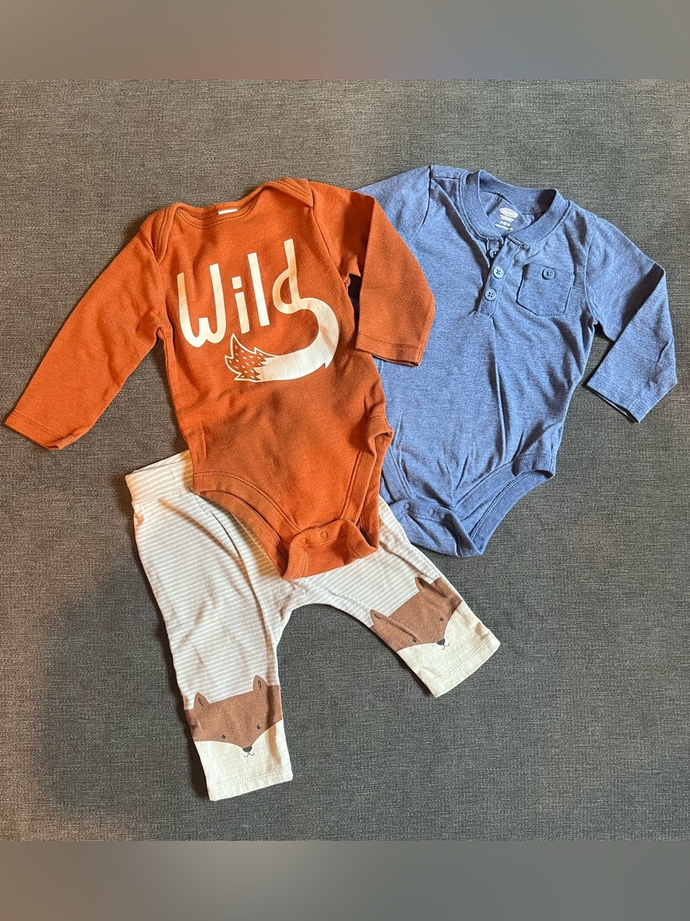Old Navy Baby Boy’s 6-12 Month Bundle